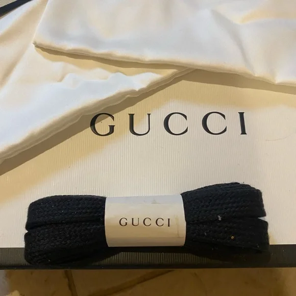 Gucci Leather ankle boot with Sylvie Web - Picture 12 of 12